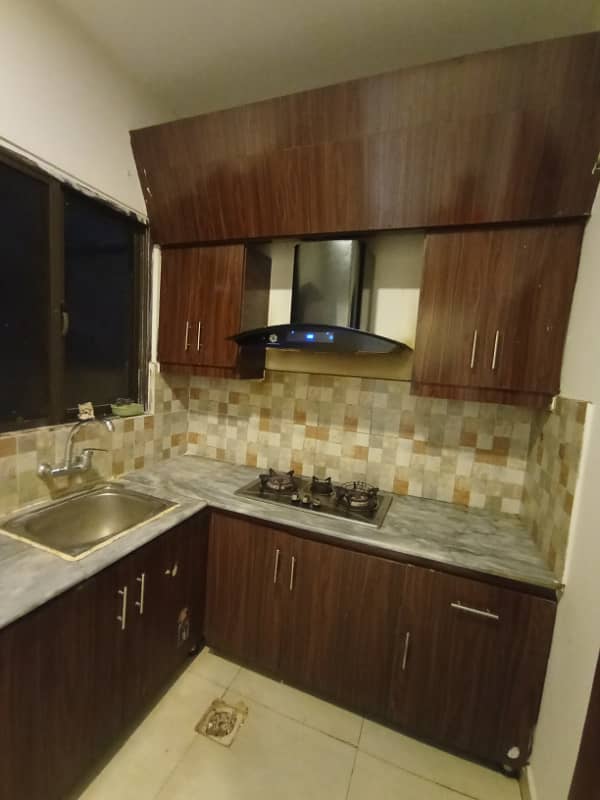 THREE BEDROOM FLAT FOR SALE ON INVESTOR RATE IN DHA PHASE 2 ISLAMABAD. 9