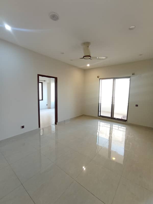 THREE BEDROOM FLAT FOR SALE ON INVESTOR RATE IN DHA PHASE 2 ISLAMABAD. 16