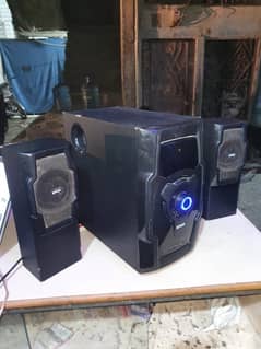 xpod heavy woofer used hain condion 9/10 hay