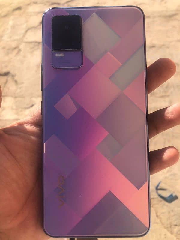 Vivo v21e Full mobile and box 1