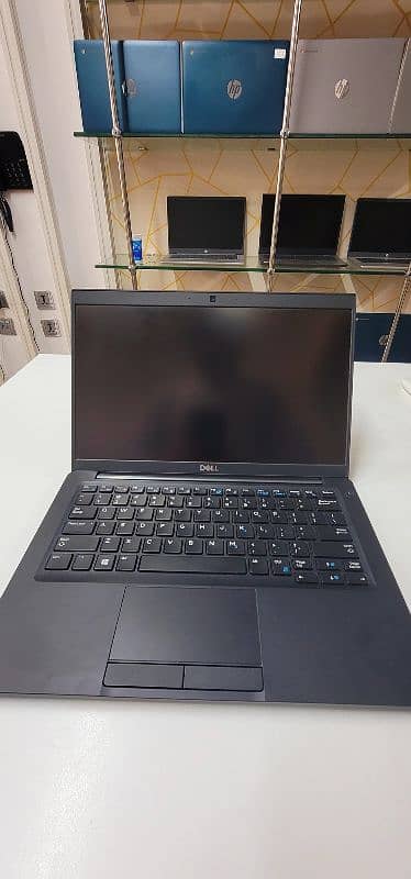 Used Laptop Dell Latitude 5480 i5 7th Gen 8Gb,256Gb fhd 7