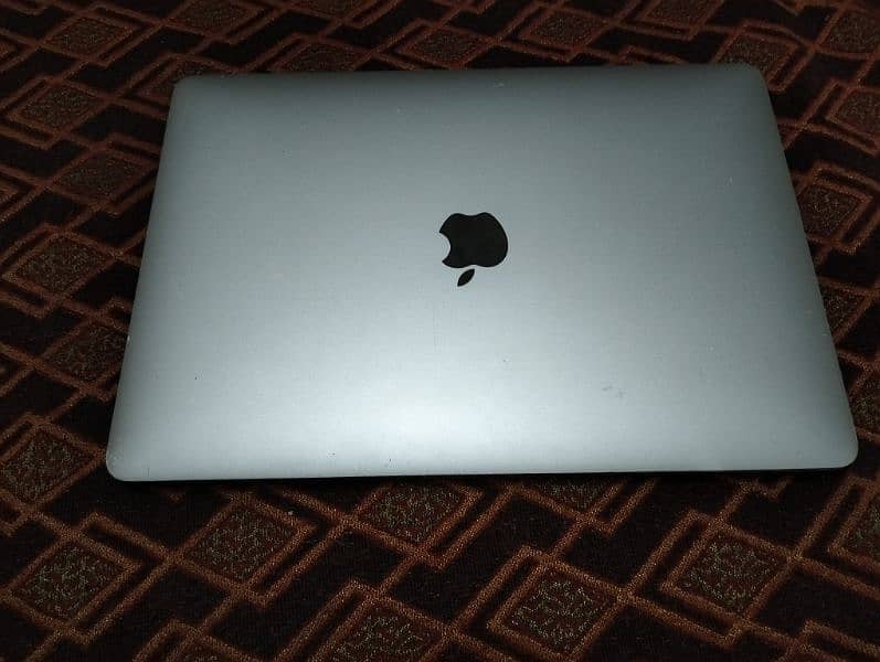 URGENT SALE . . . MacBook pro. . . 4