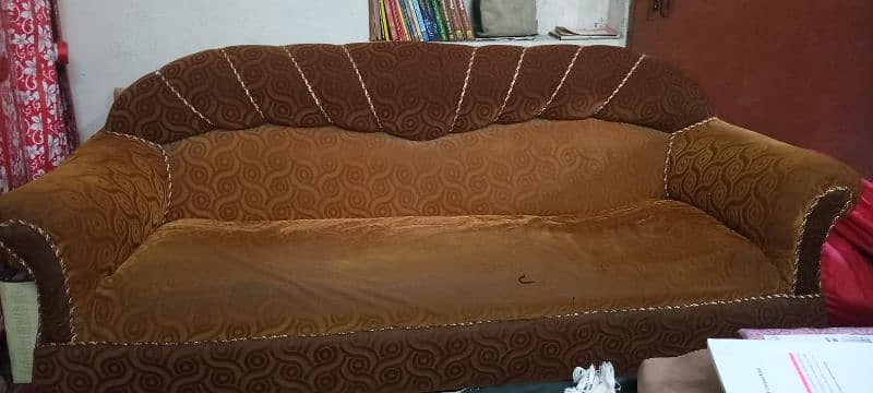 used sofa for sale 3+2+1 =6 seater in very good condition 4