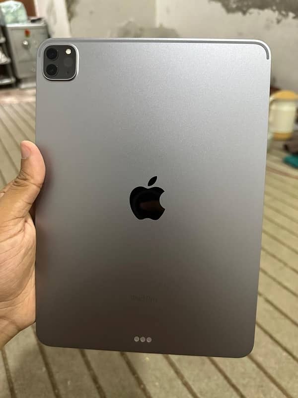 ipad pro m2 chip 128 GB 11 inch 0