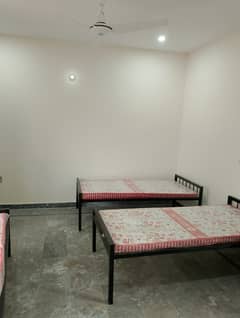 1 room for rent with attached washrooms and kitchen in Khanna pull Sanam chowk isb