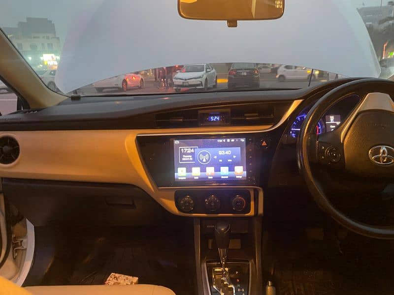 Toyota Corolla Altis 2019 4