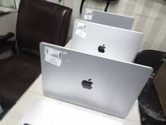 M1 M2 M3 Apple MacBook Pro air 10/10 condition