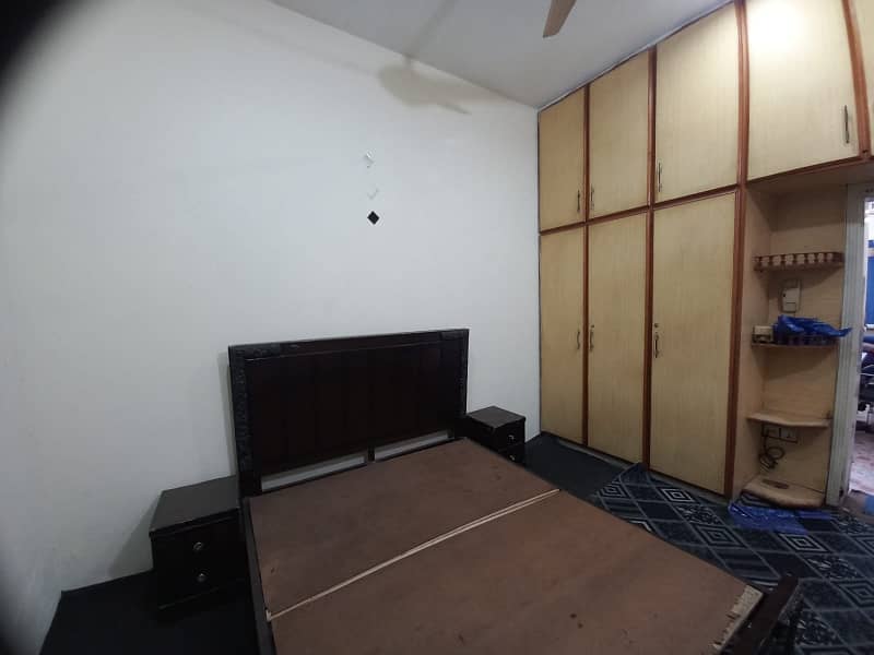 5 Marla Lower Portion Available For Rent In Johar Town J Block 4