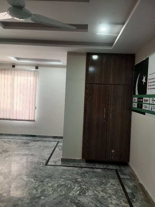 Ideal 970 Square Feet Flat Available In  Pakistan Town, Pakistan Town 2nd floor  wapda meter  corner flat 2