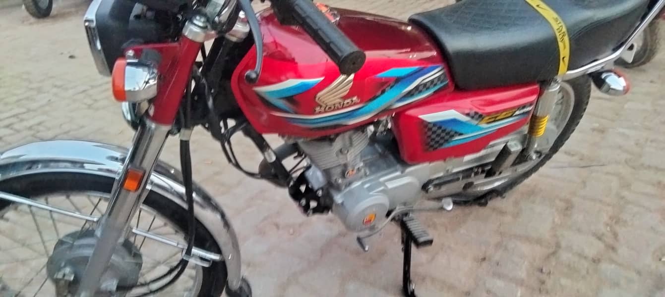 Honda CG 125 2024 0