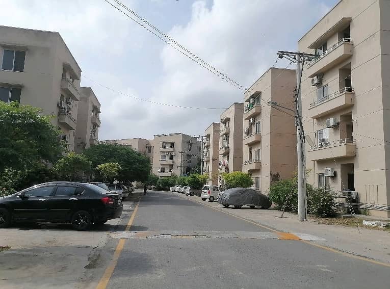 5 Marla Flat In Askari 11 - Sector C For rent 0