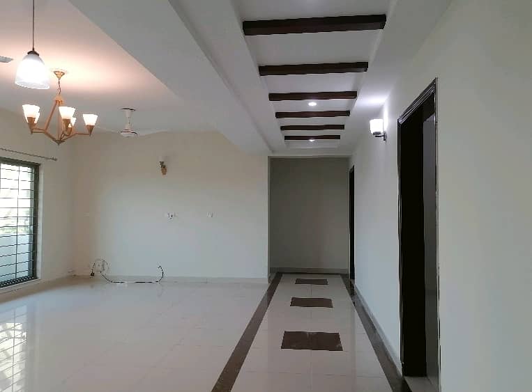 sale The Ideally Located Flat For An Incredible Price Of Pkr Rs. 31500000 9