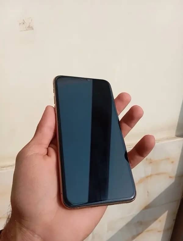 Iphone 11 pro max pta approved 2