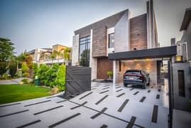 Full Basement Most Luxury Design 01 Kanal Top Location House Available For Sale