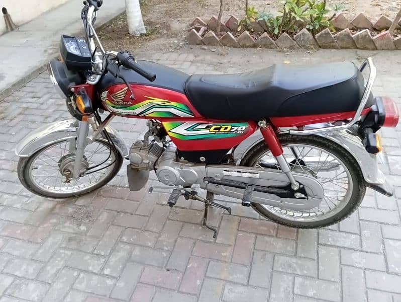 Honda CD 70 2023 0