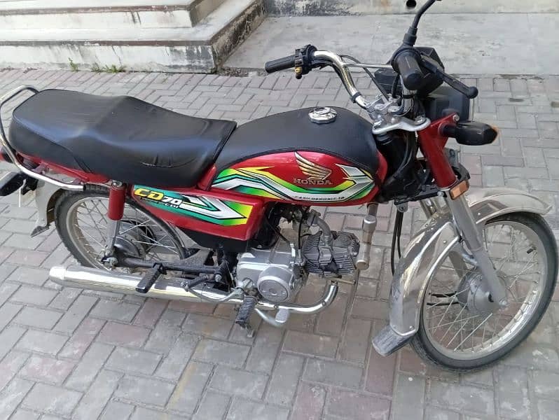 Honda CD 70 2023 3