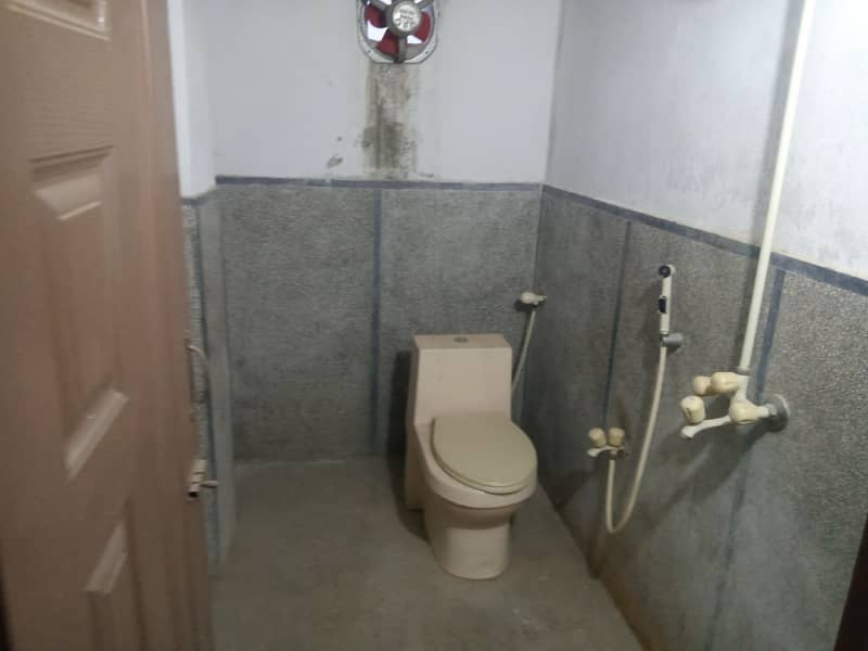 3 rooms flat available for rent in khanna pull sanam chok islamabad 2