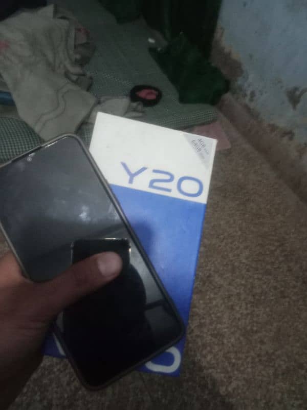 Vivo Y 20 4/64 0