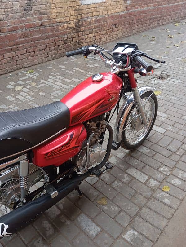 Honda 125 look like no any work required 5