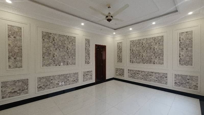 This Is Your Chance To Buy House In Lahore 36