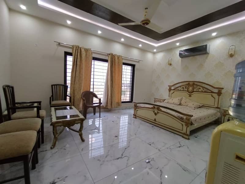 Phase 5 -L-Kanal House Rent In DHA Lahore 0