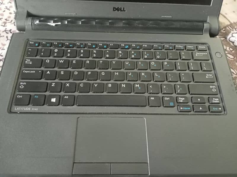 Dell laptop 128 SSD 6