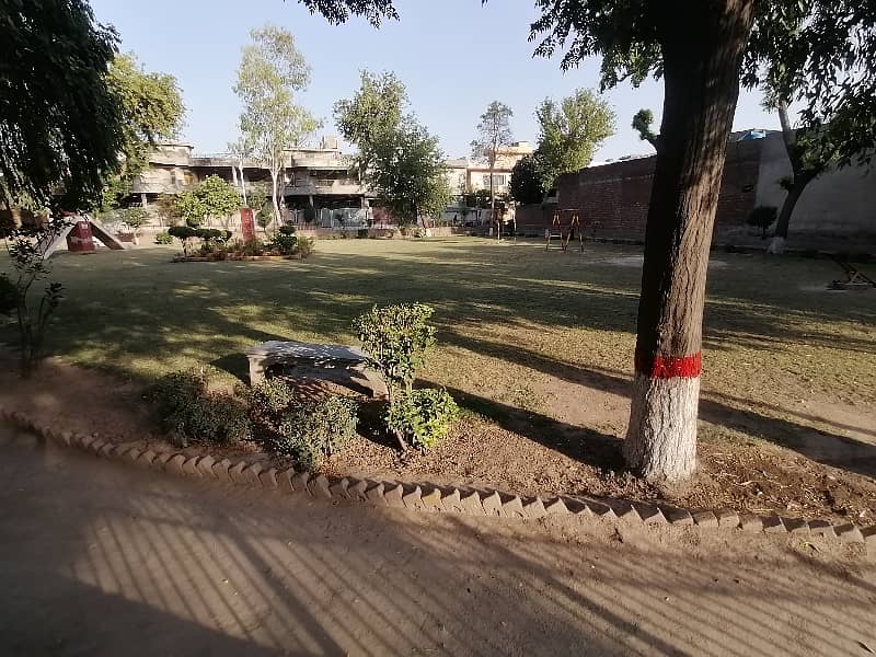 Marghzar Officers Colony 1 Kanal Residential Plot Up For Sale 3