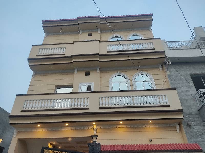 5 Marla Brand New House For Sale Ideal Location In Lahore 14