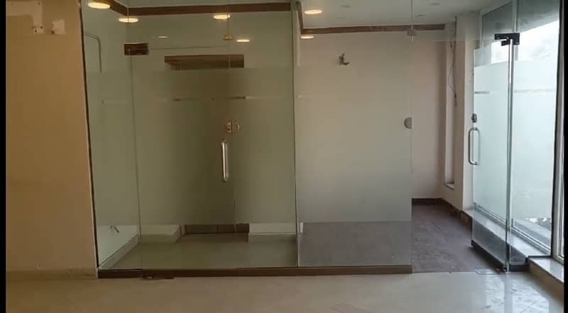 8 Marla 4th Floor Office With Elevator For Rent In DHA Phase 5,Block B, Lahore. 7