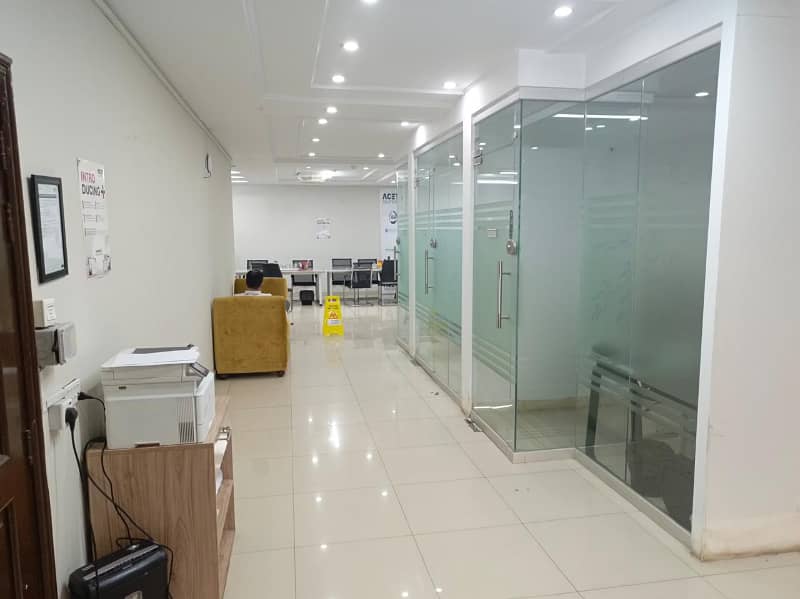 8 Marla 3rd Floor Office With Elevator For Rent In DHA Phase 5 Block B, Lahore. 3