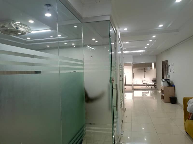 8 Marla 3rd Floor Office With Elevator For Rent In DHA Phase 5 Block B, Lahore. 9