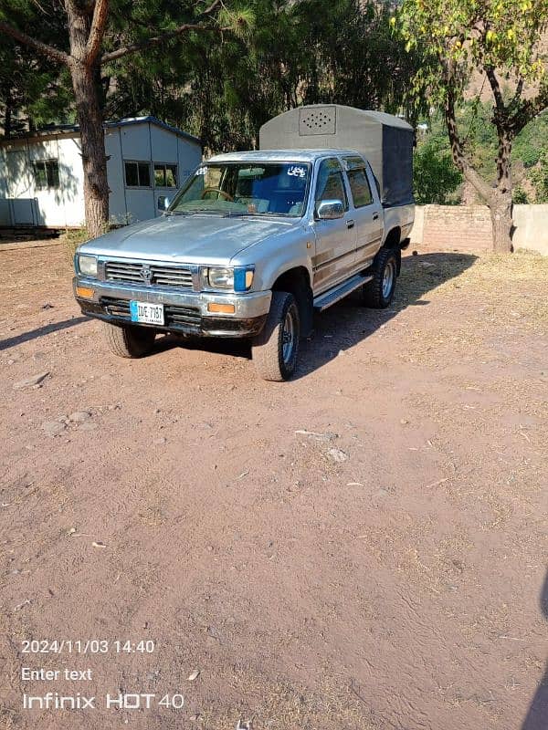 Toyota Hilux 1992 5