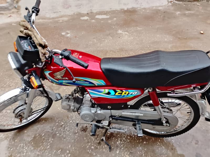 Honda CD 70 2024 6