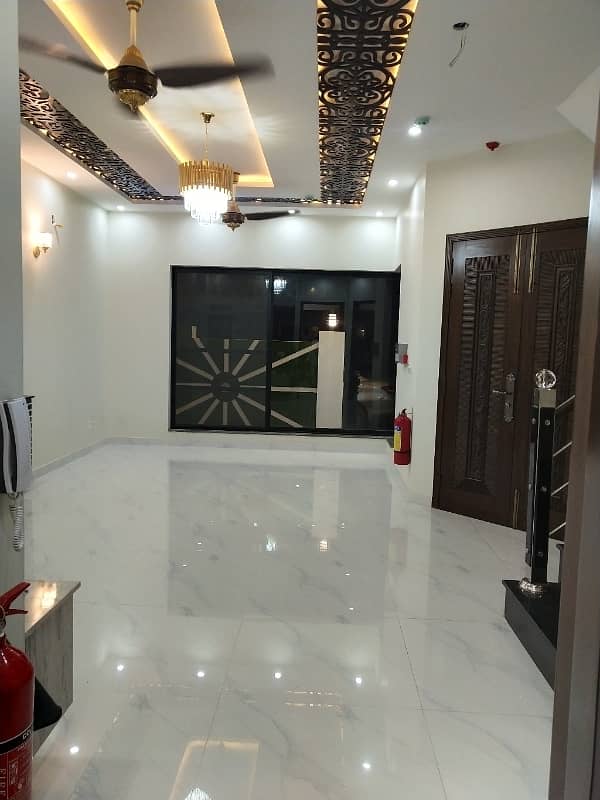 5-Marla Modern Style Designer's House With Imported Fixtures & Fittings For Rent In Phase-5 7