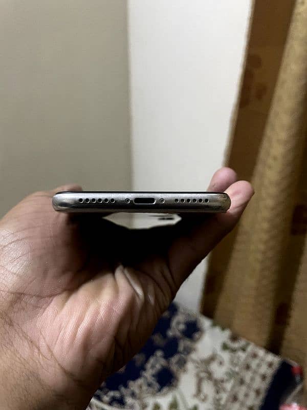 iphone x 64 GB PTA approve 5