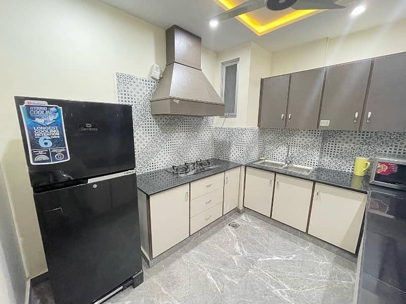 Modern Designer, Independent 1-Kanal Upper Portion For Rent In XX Block, Phase-3, DHA 17