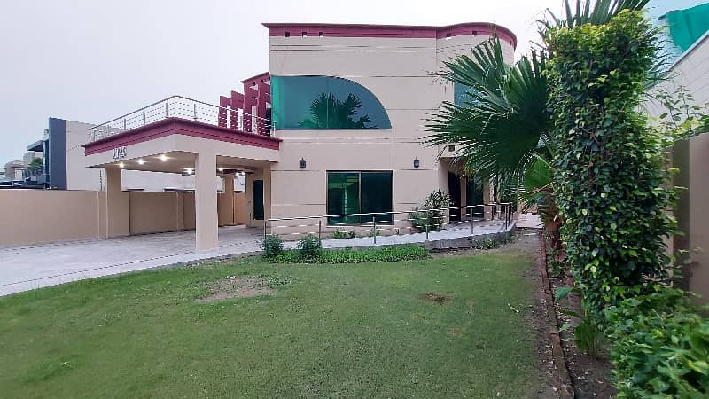 Huge Bungalow, Beautifully Designed By Architect For Rent In Phase-5 1