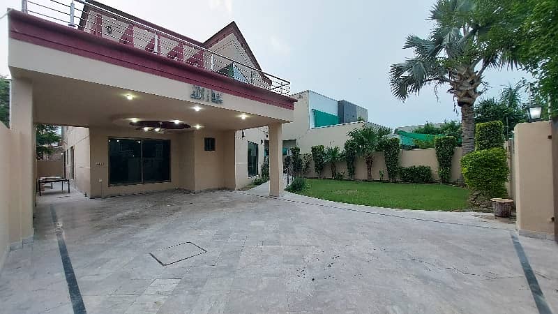 Huge Bungalow, Beautifully Designed By Architect For Rent In Phase-5 45