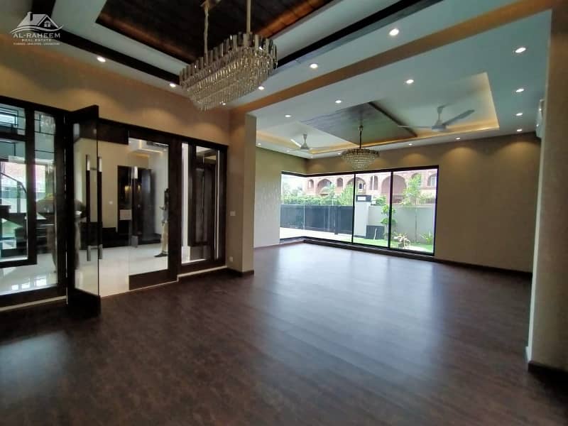 One Kanal Designer Bungalow, Beautifully designed by architect for rent in Phase-4 1