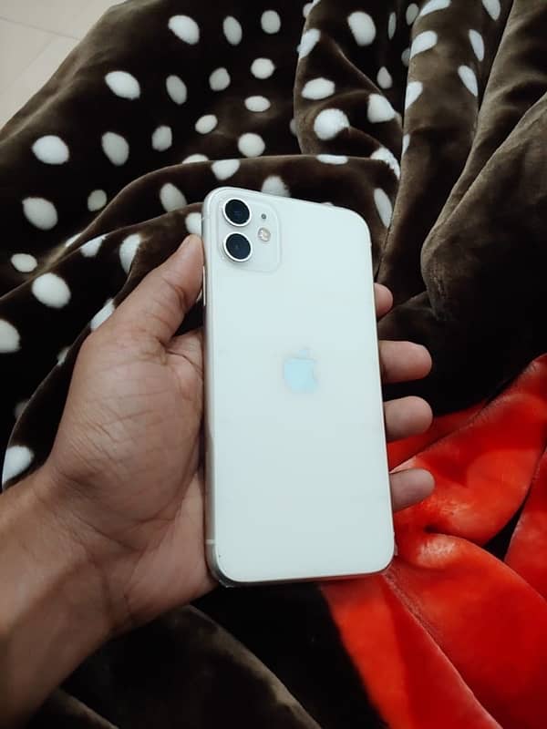 Iphone 11 128 gb official PTA approved 1