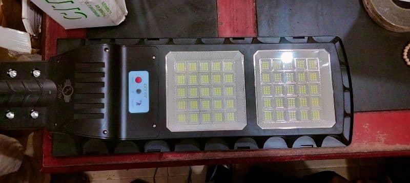 led solar light 1