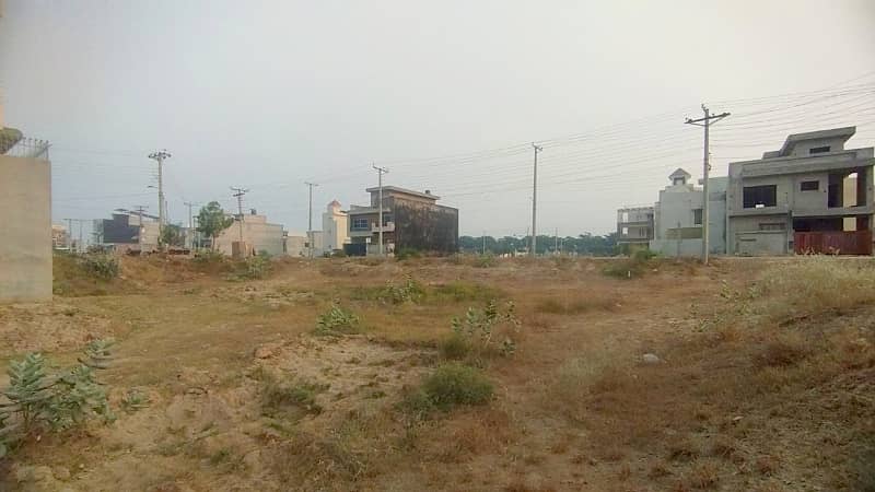 ROAD LEVEL PLOT FOR SALE 16