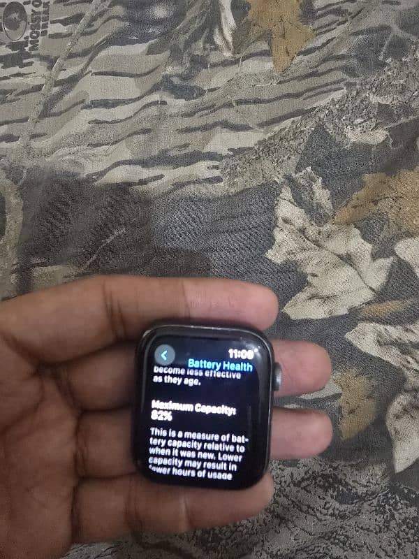 Apple Watch series 4 Nike Edition 6