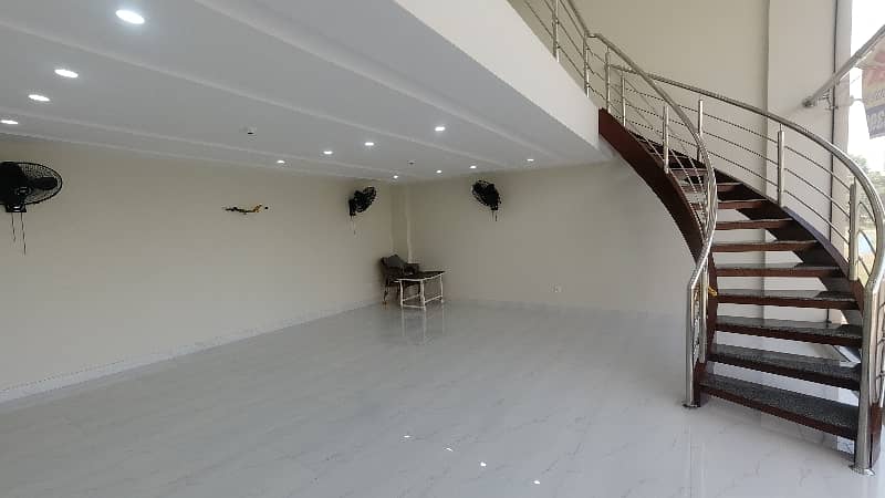 4 Marla Brand New Stunning Building Is Available For Rent In DHA Phase 8 - Ex Air Avenue 3