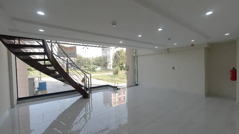 4 Marla Brand New Stunning Building Is Available For Rent In DHA Phase 8 - Ex Air Avenue 4