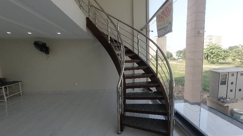 4 Marla Brand New Stunning Building Is Available For Rent In DHA Phase 8 - Ex Air Avenue 6