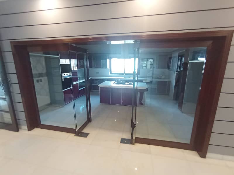 1 Kanal Full Basement Theater House For SALE In Phase 6 DHA 24