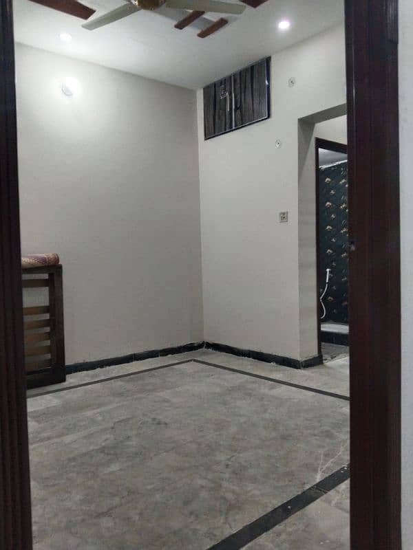 house for sale near sadiqabad 7