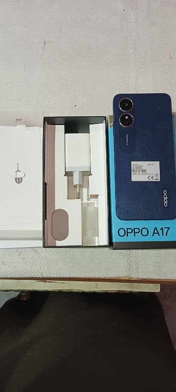 oppo A17 4/64 good condition 0