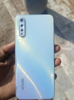 Vivo S1